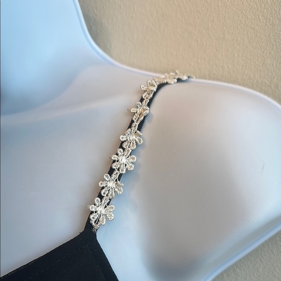 Elegant Black Floral Dress- size small - Picture 6 of 7